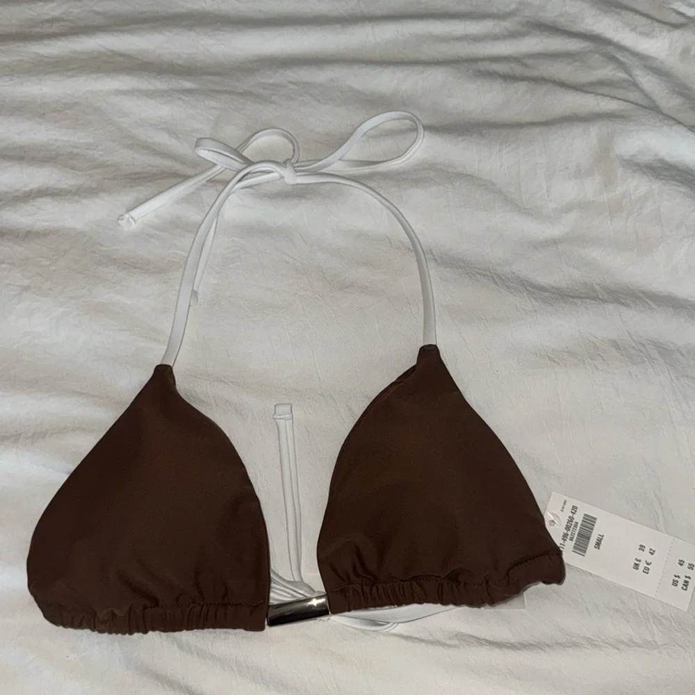 Abercrombie Triangle Bikini Top - Picture 2 of 4